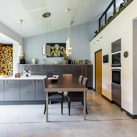 La Maison De Clara- Swimming Pool & Private Cinema *